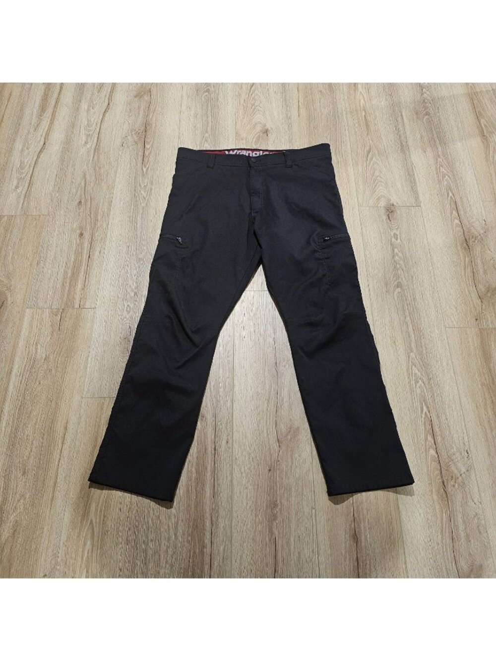Wrangler Cargo Pants Mens 38/30  Black Workwear Comfort Flat Front Straight Leg